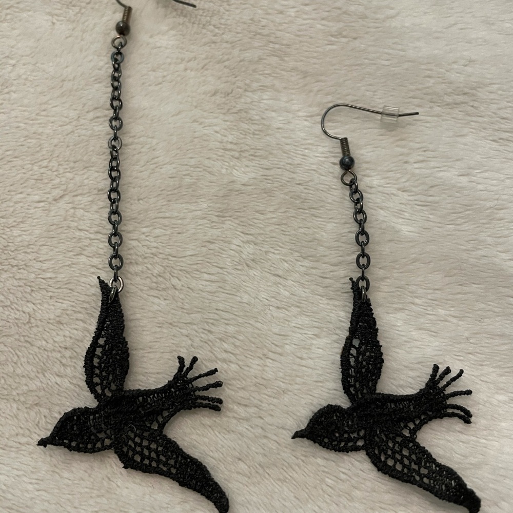 Unique Handmade bird earrings - Picture 5 of 6